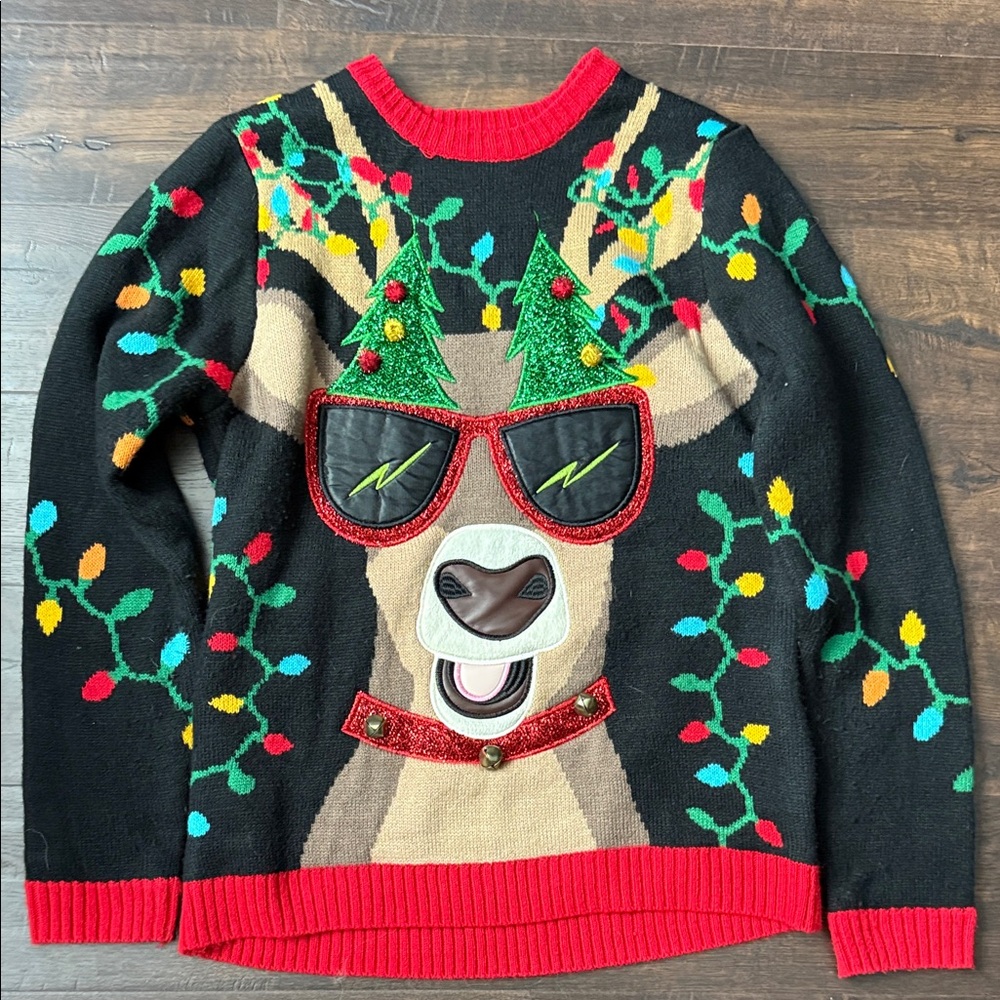 Holiday Time Black and Red Reindeer Sweater #B12